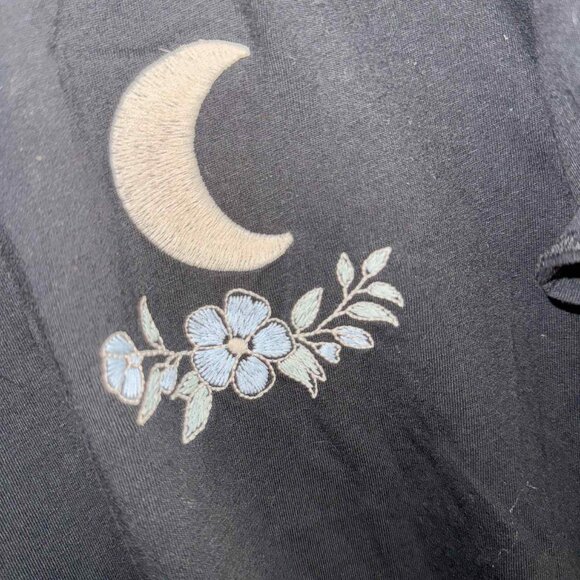 TORRID PLUS SIZE V-NECK T SHIRT - Picture 2 of 7